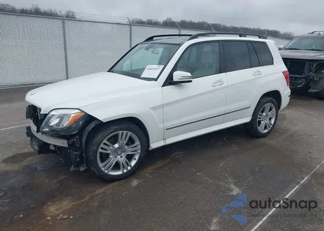 2015 Mercedes-Benz Glk 350 4Matic z USA, uszkodzony, nr VIN WDCGG8JB7FG378402
